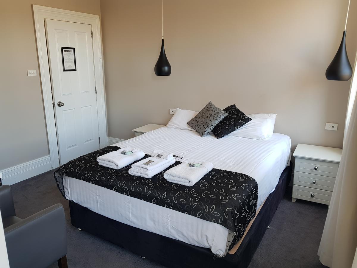 Grand Hotel Newcastle Bagian luar foto