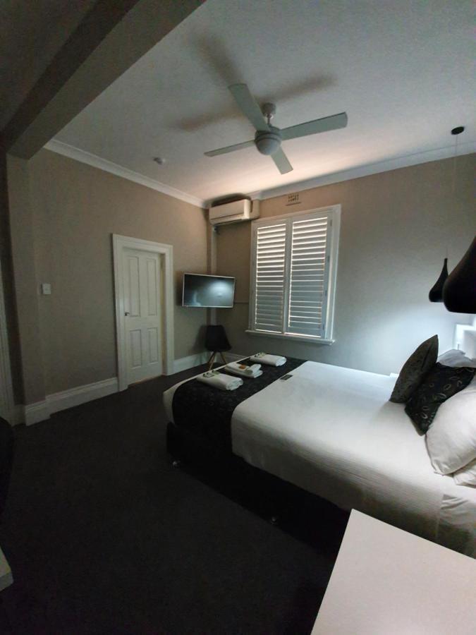 Grand Hotel Newcastle Bagian luar foto
