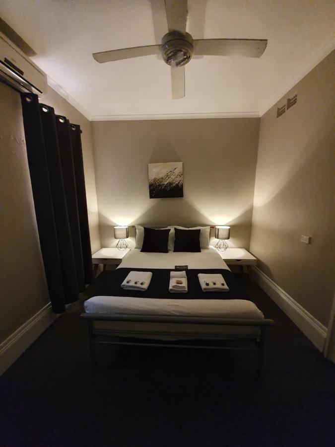 Grand Hotel Newcastle Bagian luar foto