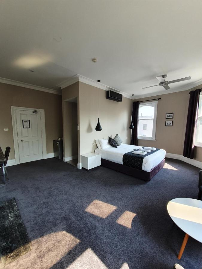 Grand Hotel Newcastle Bagian luar foto