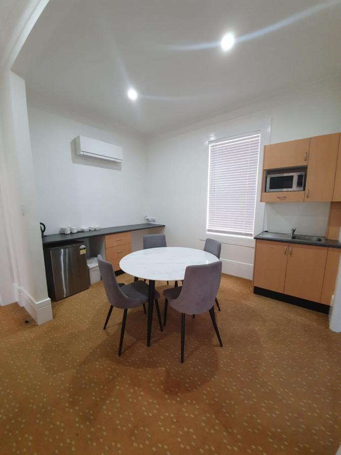 Grand Hotel Newcastle Bagian luar foto