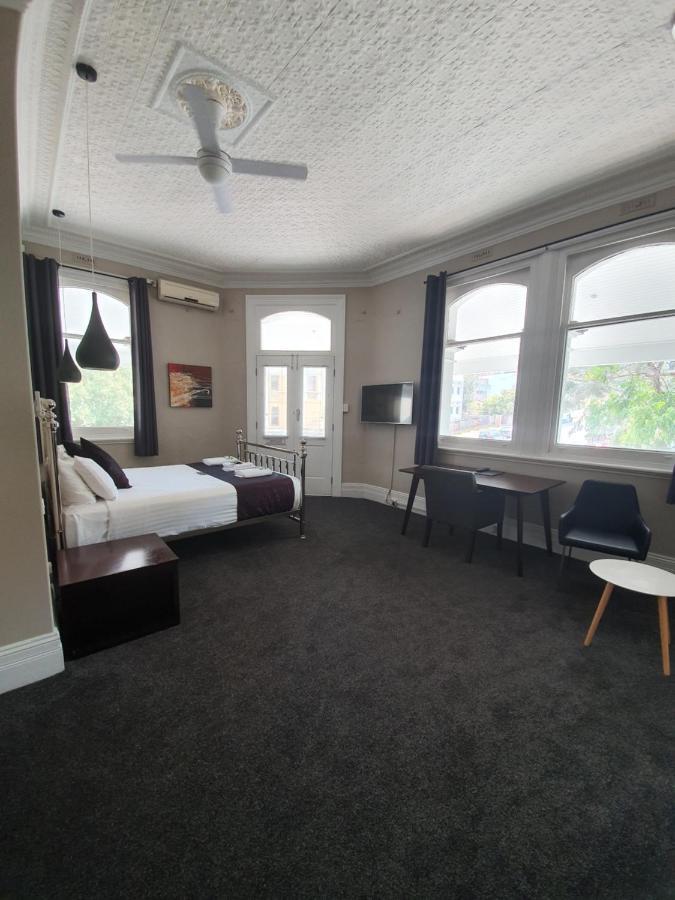 Grand Hotel Newcastle Bagian luar foto